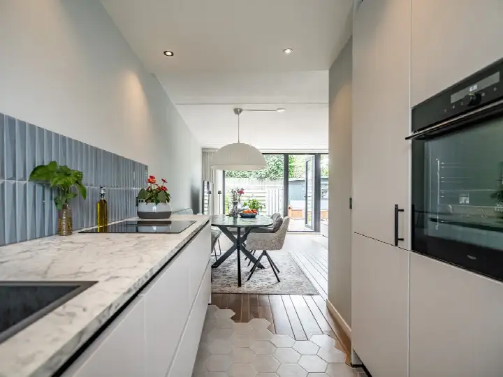 Tussenwoning te koop: Ponyweide 122, Lijnenbuurt Zoetermeer