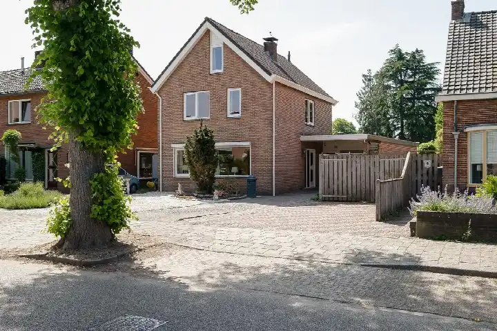 Vrijstaande woning te koop: Poolmansweg 211, Elferink-Heuwkamp Enschede