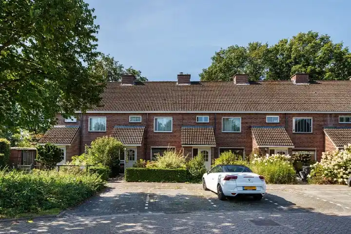Terraced house for rent: Poolsterlaan 12, 't Eigen en Hoogstraat Son En Breugel