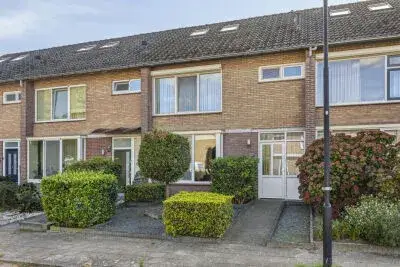 Tussenwoning te koop: Poolsterstraat 22, Sterrenbuurt Asten