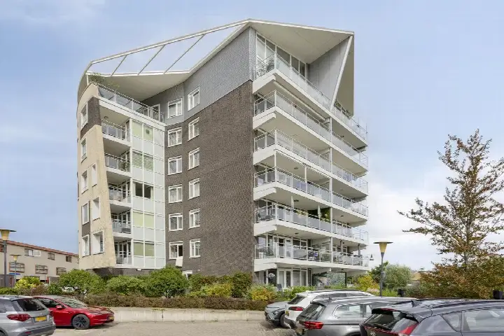 Apartment for sale: Poortugaalstraat 172, Zuid-Hollandbuurt-Noordoost Zoetermeer