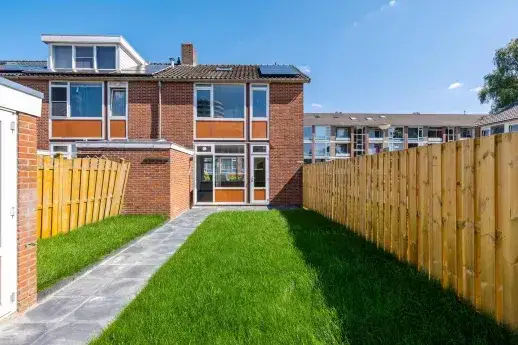 Corner house for sale: Populierenlaan 50, Selwerd Groningen