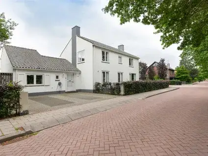 Vrijstaande woning te koop: Populierenstraat 46, Roelofarendsveen-Noord Roelofarendsveen
