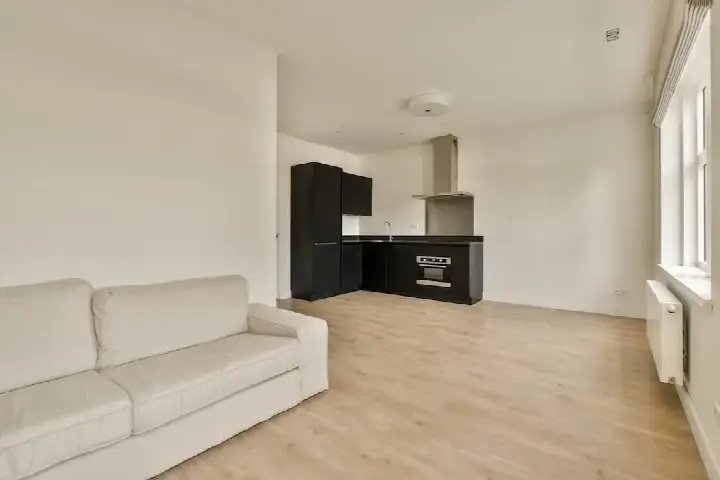 Appartement te huur: Postjeskade 39-1, Paramariboplein e.o. Amsterdam