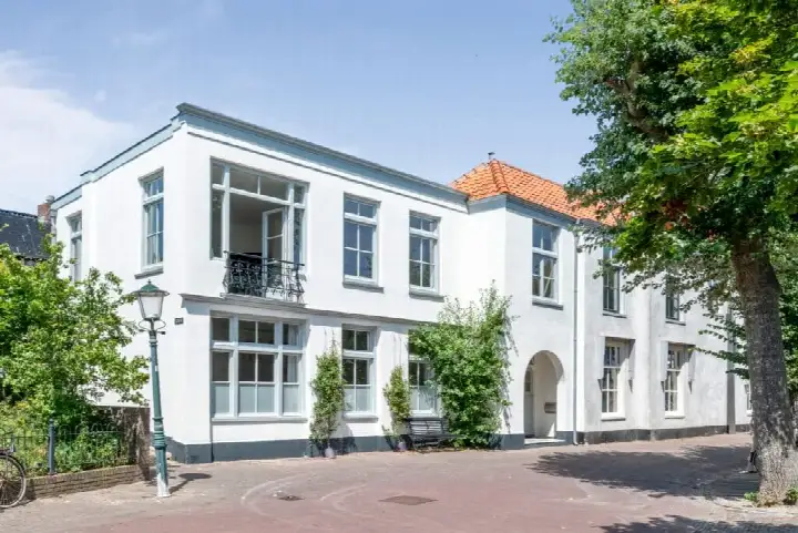 Hoekwoning te koop: Poststraat 2, Centrum Zandvoort
