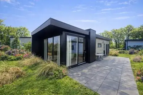 Tussenwoning te koop: Postweg 10-132, Verspreide huizen in de polders Eierland en Eendracht De Cocksdorp