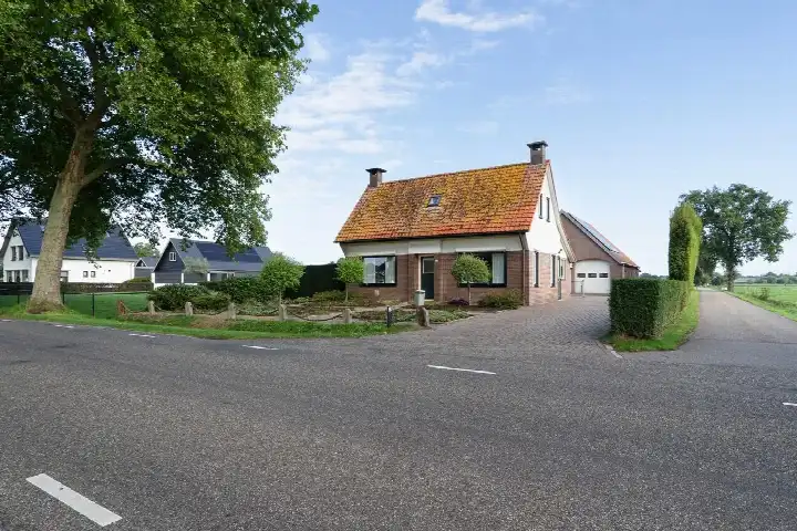 Vrijstaande woning te koop: Postweg 22, Buitengebied De Glind De Glind