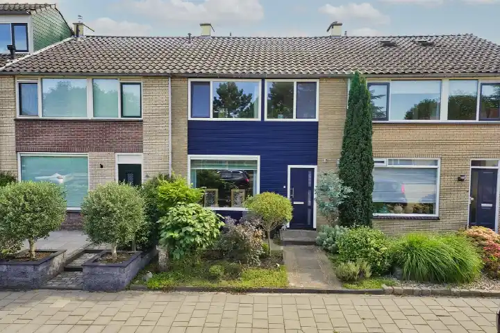 Terraced house for sale: Potgieterlaan 77, Zonneveld Hazerswoude-Rijndijk