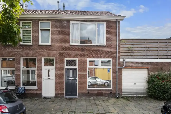 Hoekwoning te koop: Potgieterstraat 1, Potgieterbuurt Haarlem