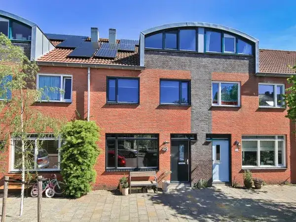 Tussenwoning te koop: Potgieterstraat 48, Potgieterbuurt Haarlem