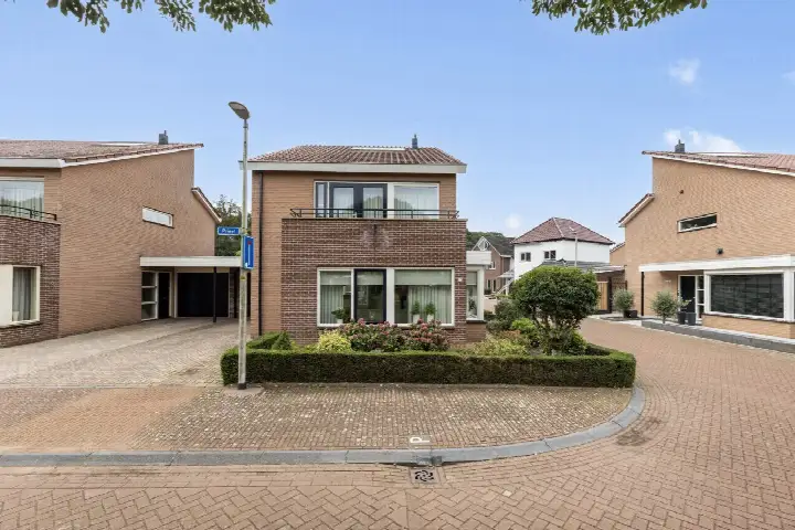 Corner house for sale: Priëel 17, Nijrees Almelo