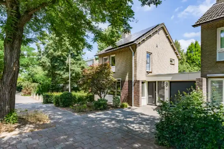 Hoekwoning te koop: Primulalaan 18, Voldijn Waalre