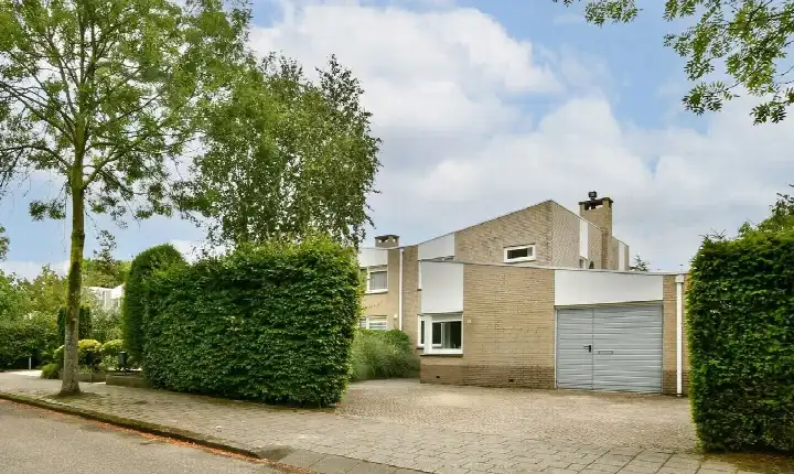 Twee-onder-één-kap te koop: Prins Florislaan 8, Badhoevedorp Bouwlust Badhoevedorp
