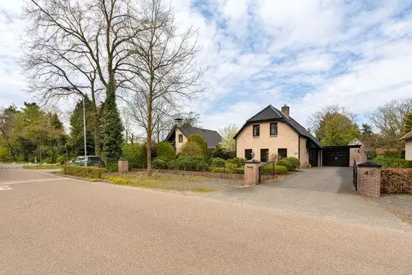 Vrijstaande woning te koop: Prins Hendriklaan 46, Ermelo - Noord Ermelo