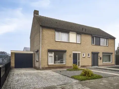 Semi-detached for sale: Prins Hendrikstraat 10, Polderken Sint Jansteen