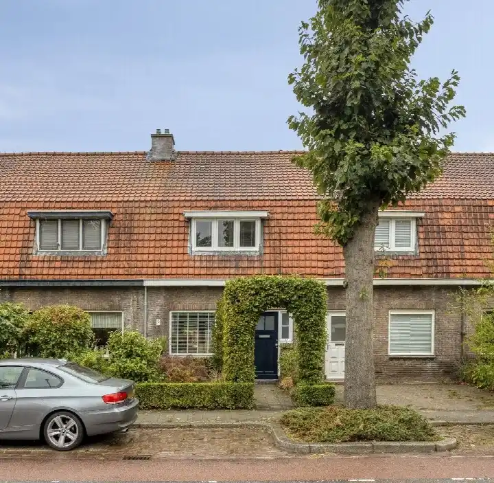 Terraced house for sale: Prins Mauritsweg 21, Ekenrooi Waalre