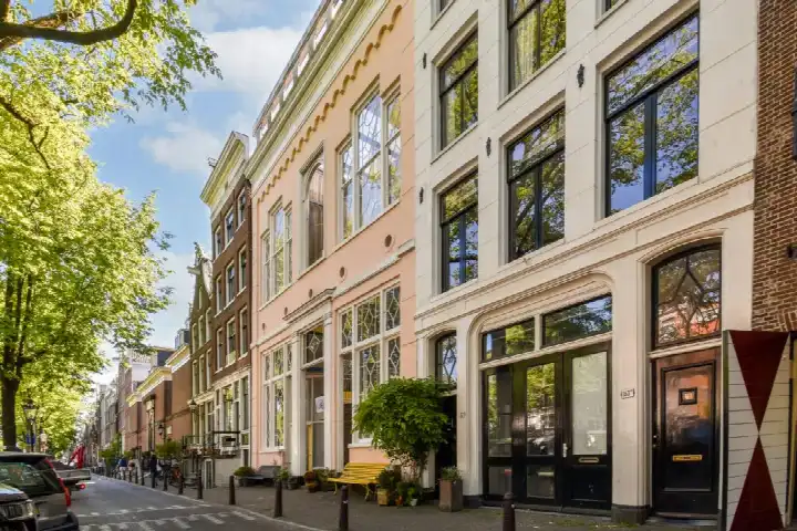 Apartment for sale: Prinsengracht 151F, Langestraat e.o. Amsterdam