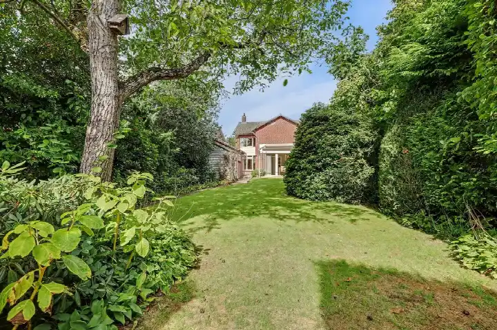 Detached house for sale: Prinses Beatrixstraat 4, Burgemeester Magneestraat e.o. Bergeijk