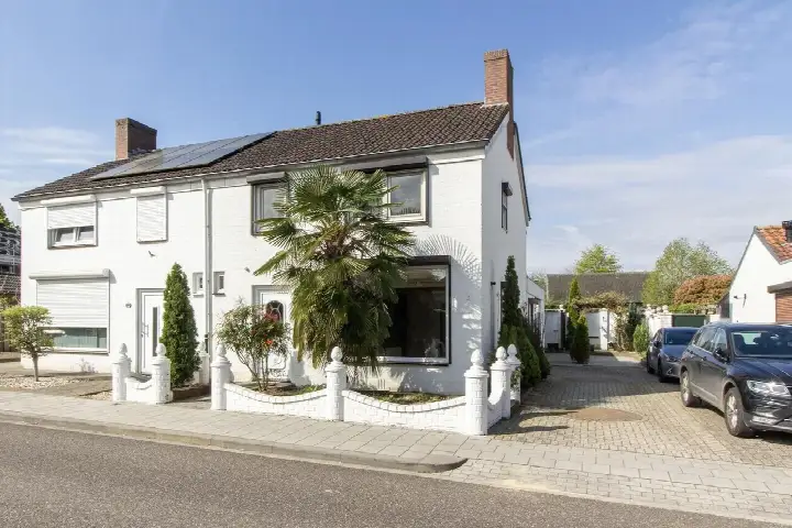 Semi-detached for sale: Prinses Beatrixstraat 6, Groenekruisgebied Swalmen
