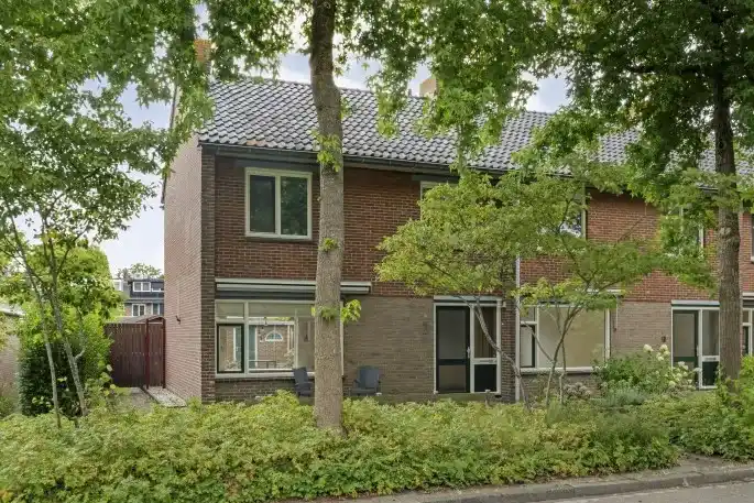 Hoekwoning te koop: Prinses Irenestraat 20, Veerallee Zwolle