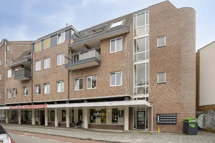 Appartement te koop: Prinses Julianaplein 42, Vermeerkwartier-West Amersfoort