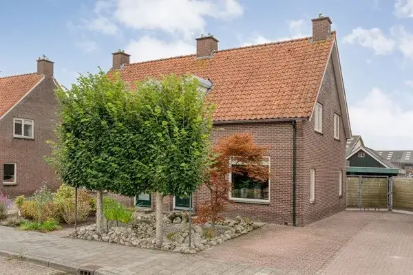 Semi-detached for sale: Prinses Marijkelaan 16, Slagharen Kern Slagharen
