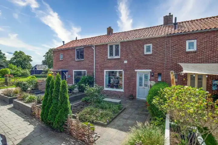 Tussenwoning te koop: Prinses Marijkestraat 11, Hasselt Dedemsvaart-Zuid Hasselt