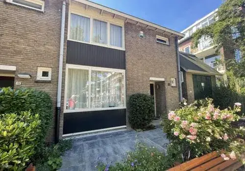 Corner house for sale: Prinses Marijkestraat 81, Centrum Oost Diemen