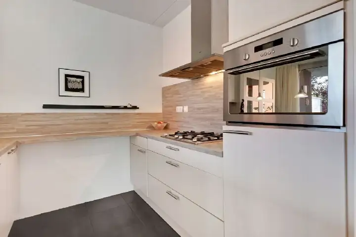 Appartement te koop: Prinses Máximastraat 12, Velp-Noord boven spoorlijn Velp