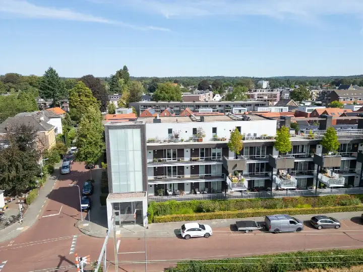 Appartement te koop: Prinses Máximastraat 12, Velp-Noord boven spoorlijn Velp (Ge)