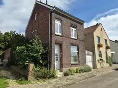 Corner house for sale: Prinses Wilhelminaweg 13, Bunde Bunde