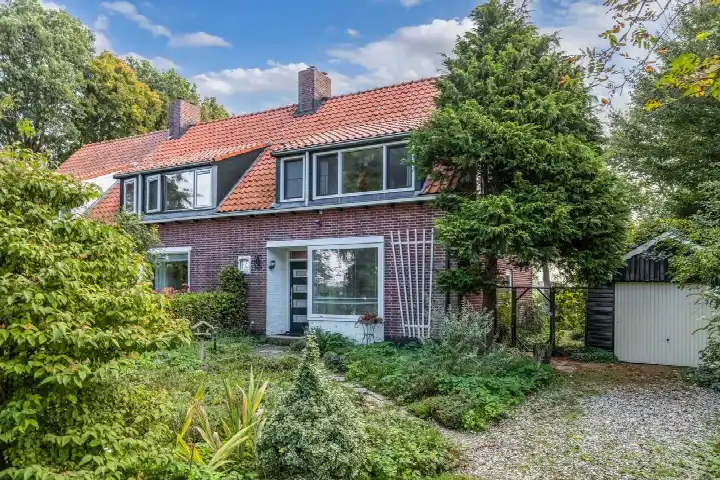 Hoekwoning te koop: Professor Brandsmaweg 15C, Nagele-landelijk gebied Nagele