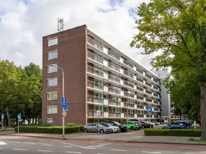 Appartement te koop: Professor Cobbenhagenlaan 424, Kastelenbuurt Noord Tilburg