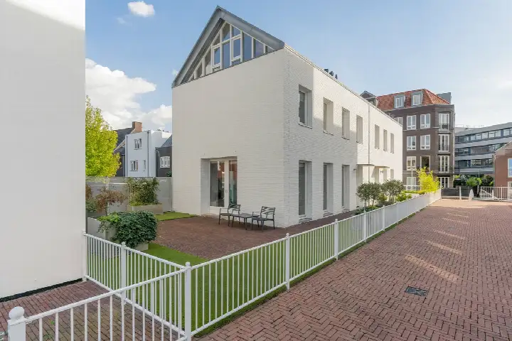 Twee-onder-één-kap te koop: Proostwetering 100, Op Buuren Maarssen