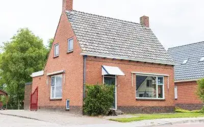 Vrijstaande woning te koop: Provincialeweg 82, Kornhorn Kornhorn