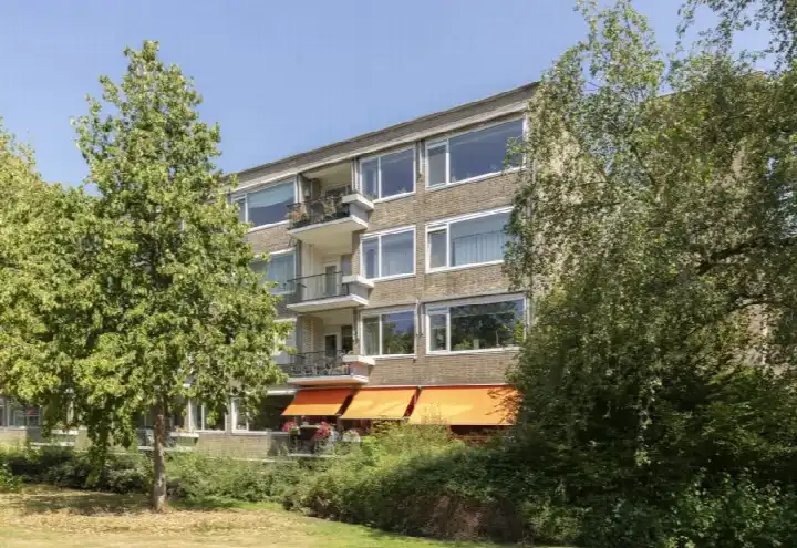 Appartement te koop: Pruimenlaan 168, Populierenbuurt Amstelveen