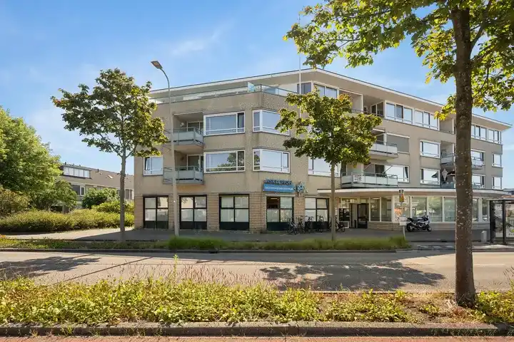 Apartment for sale: Puccinistraat 114, Puccinibuurt Capelle Aan Den Ijssel