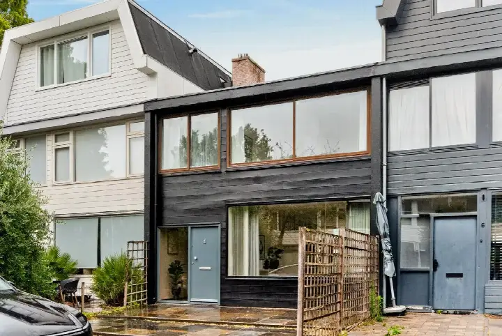Tussenwoning te koop: Puttensestraat 4, Vredeveldbuurt Amstelveen