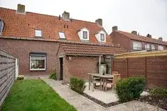 Tussenwoning te koop: Quarles van Uffordweg 79, Oostburg Oostburg