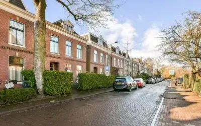 Detached house for sale: Raadhuislaan 2, Abcoude-Zuidwest Abcoude