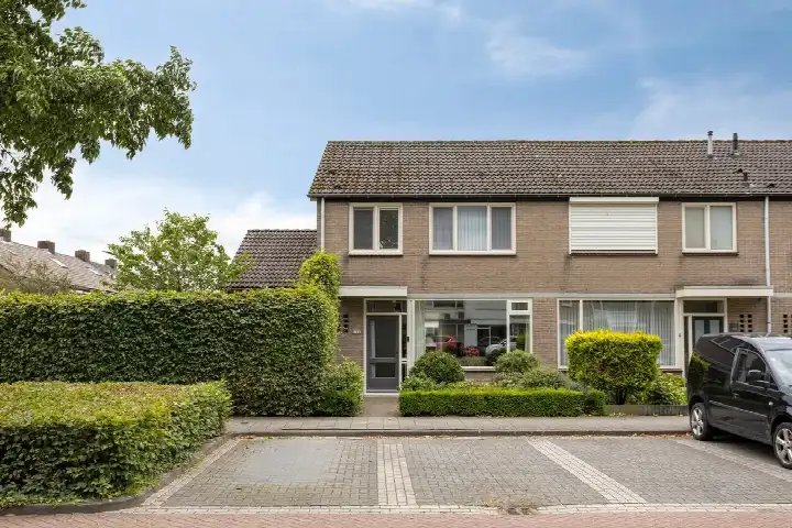Hoekwoning te koop: Raadhuisstraat 106, 't Ven Rosmalen