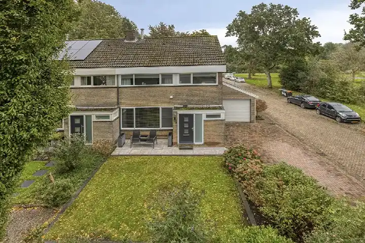 Corner house for sale: Raadhuisstraat 76, Beerta-Centrum-West Beerta