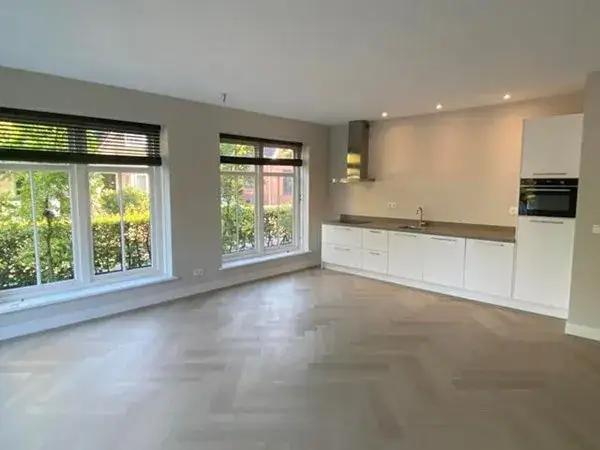 Apartment for rent: Raadhuisstraat 8A, Oude dorp Landsmeer