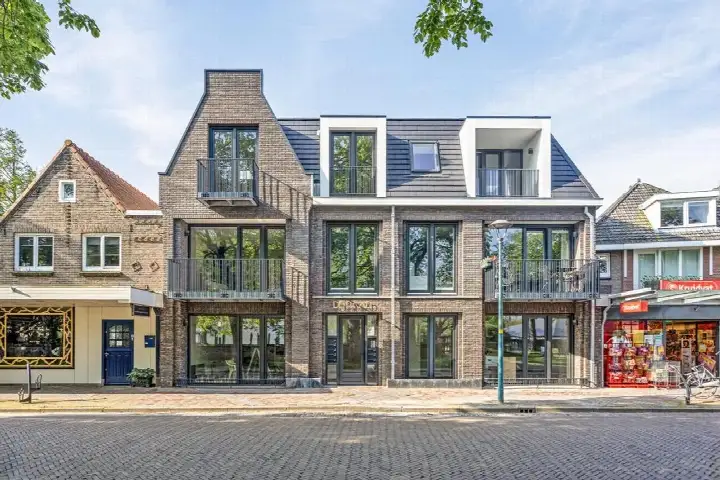 Appartement te koop: Raadhuisweg 11A, Tuindorp Heiloo