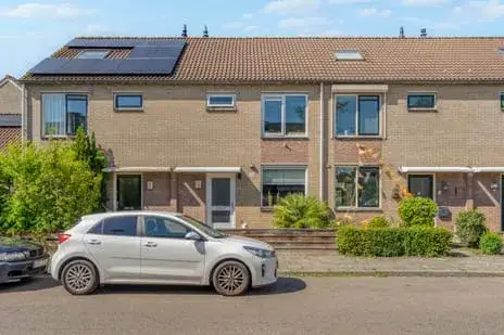 Terraced house for sale: Raaphorstpolderweg 3, Polderbuurt Gouda