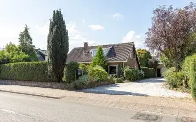 Vrijstaande woning te koop: Rading 124, Nieuw-Loosdrechtsedijk Loosdrecht