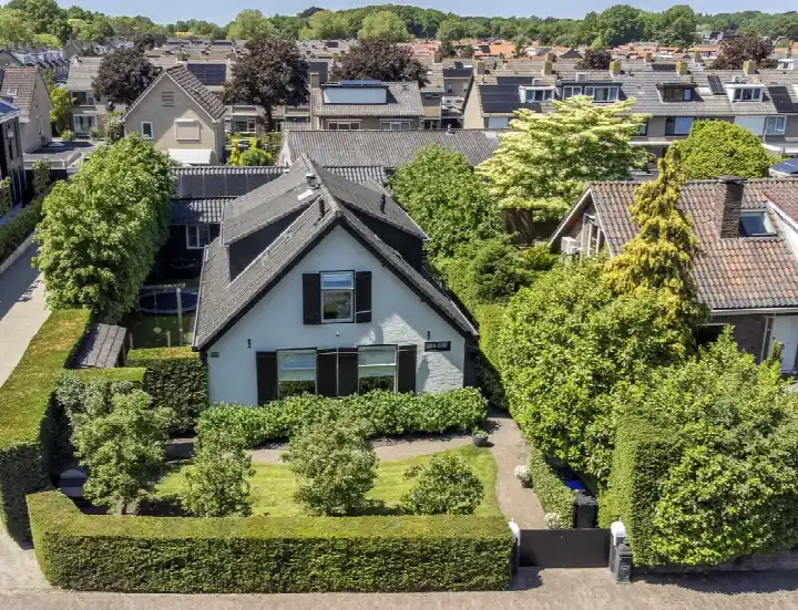 Vrijstaande woning te koop: Rading 126, Nieuw-Loosdrechtsedijk Loosdrecht