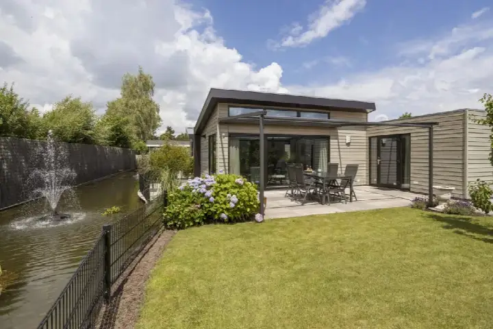 Vrijstaande woning te koop: Randmeerweg 14-0015, Verspreide huizen Zuiderzeeland Nunspeet Nunspeet