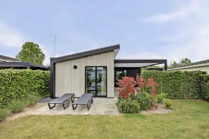 Vrijstaande woning te koop: Randmeerweg 14-0067, Verspreide huizen Zuiderzeeland Nunspeet Nunspeet