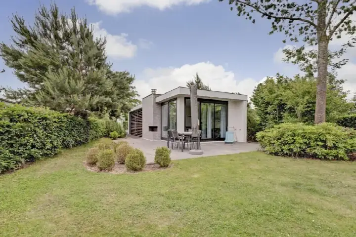 Vrijstaande woning te koop: Randmeerweg 8-0155, Verspreide huizen Zuiderzeeland Nunspeet Nunspeet